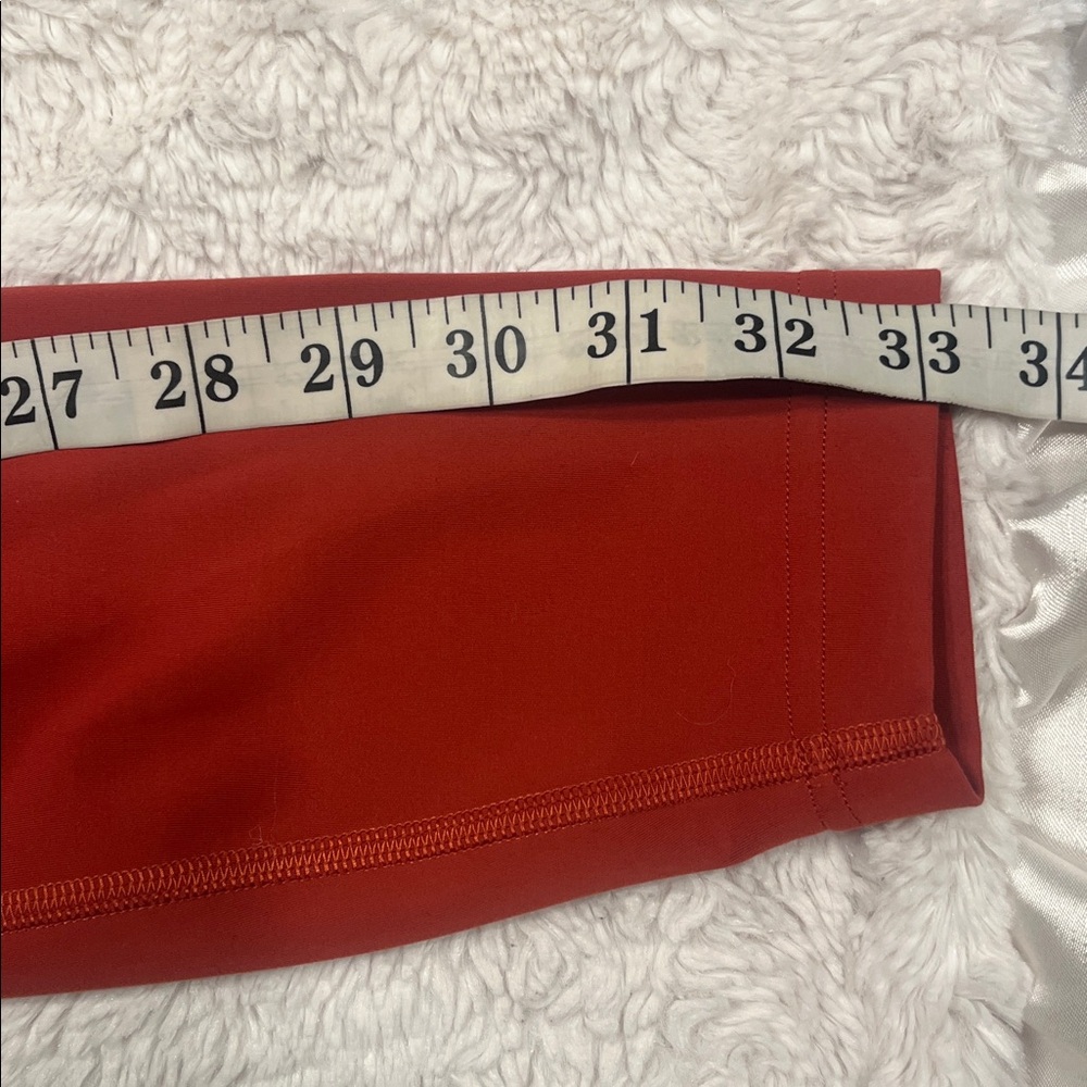 Lululemon Women’s Cayenne InStill High-Rise Tight 25" (size 2) - Picture 12 of 12